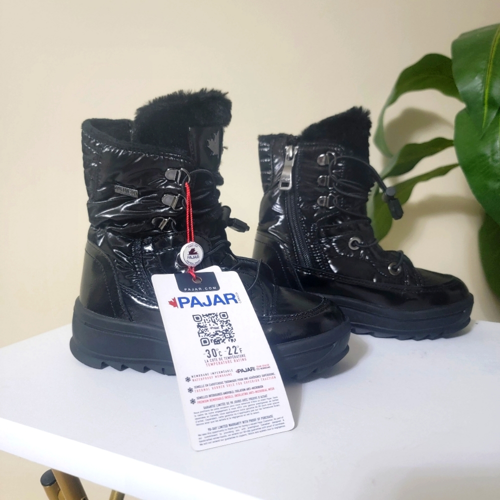 NWT Pajar Tacey Low Kids - Youth Black 1